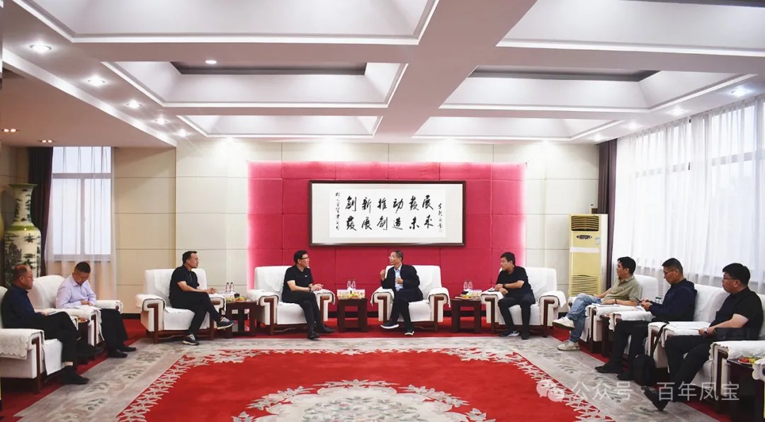 山东日照港集团董事长张江南一行到乐动登陆官网-乐动(中国)
走访调研